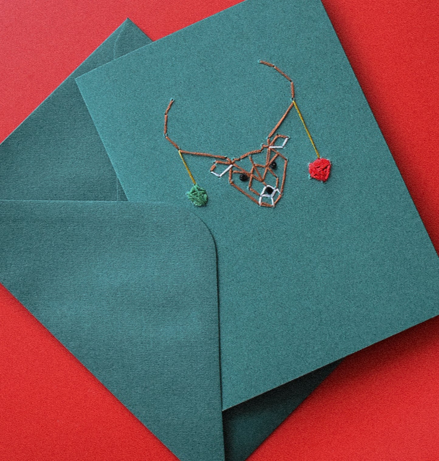 Hand embroidered Christmas cards - Pack of 10