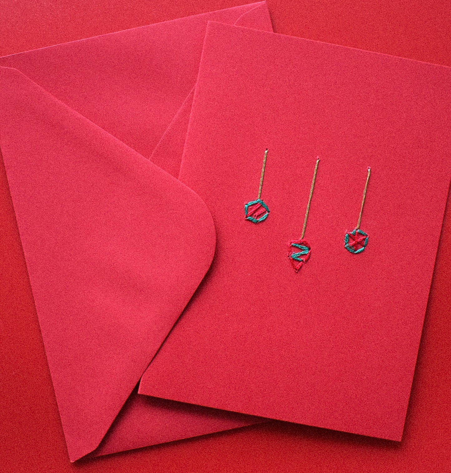 Hand embroidered Christmas cards - Pack of 10