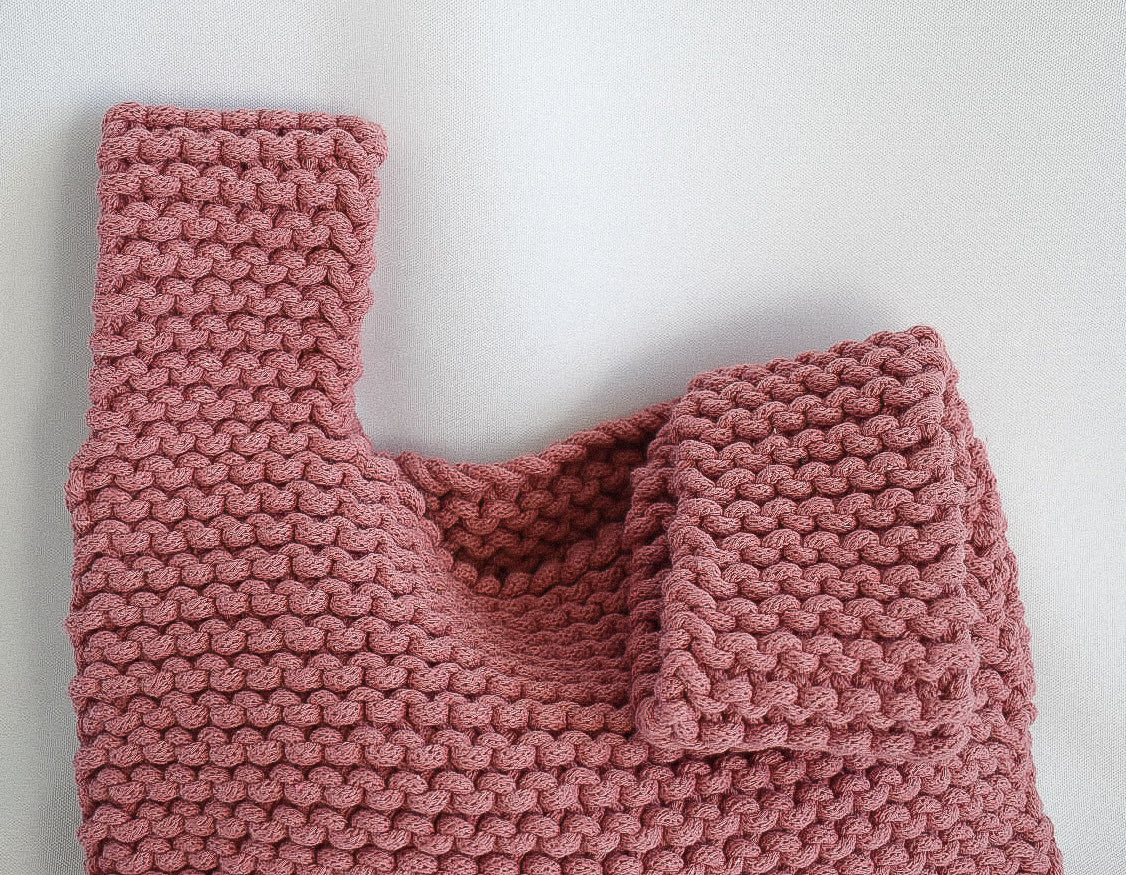 Phoebe - Rhubarb pink