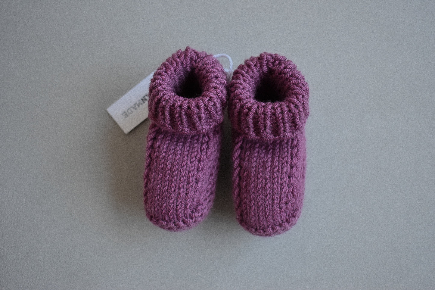 Baby booties - Mulberry