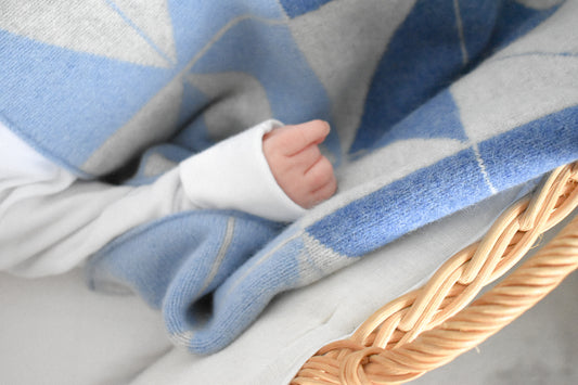 Coorie Baby Blanket - Blue