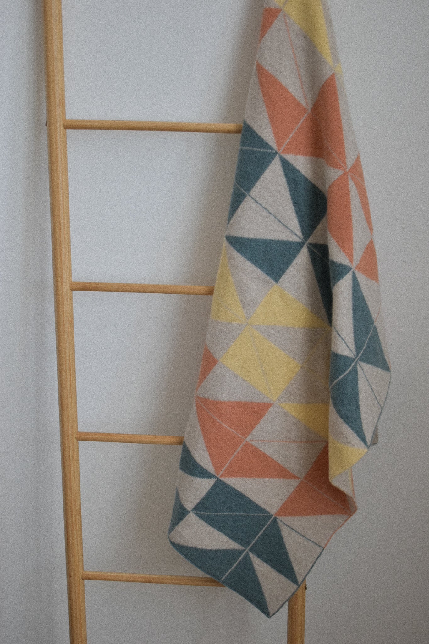 Coorie Baby Blanket - Apricot