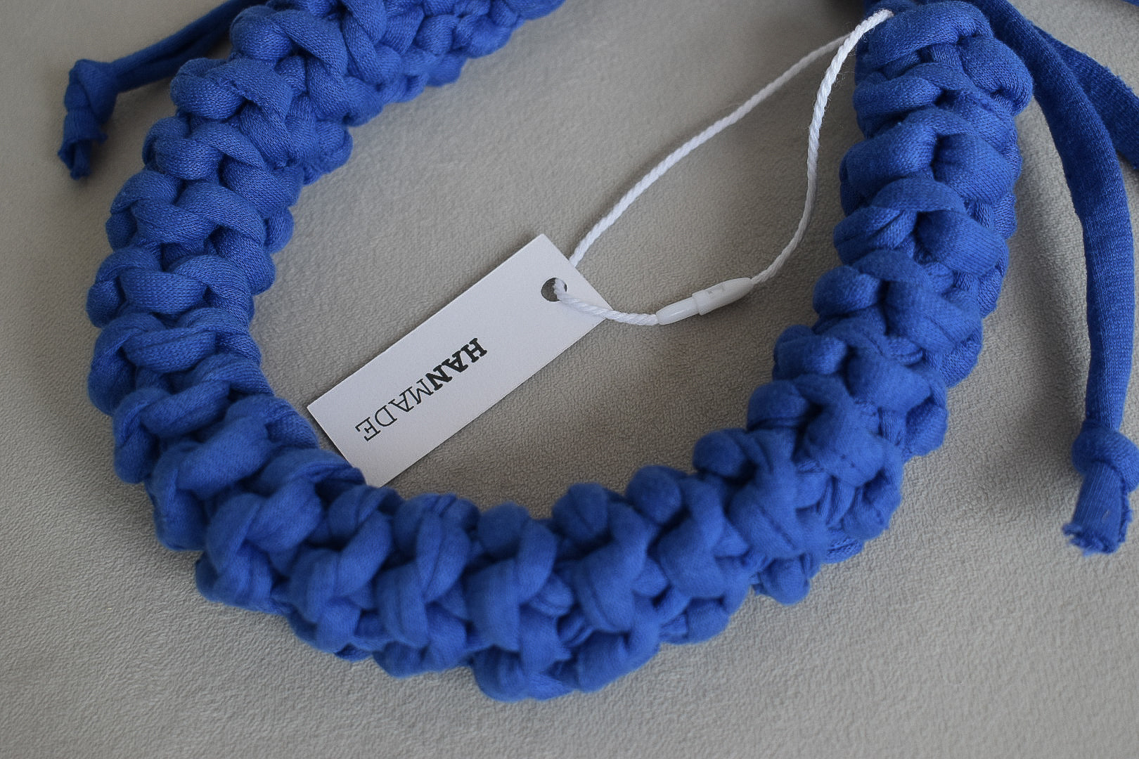 hand knitted chunky necklace