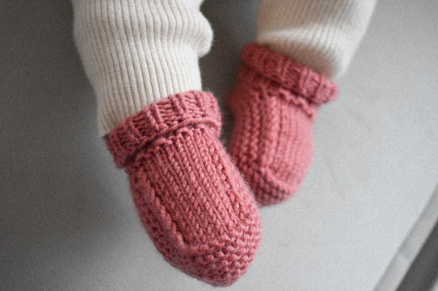 Baby booties - Dusty Coral